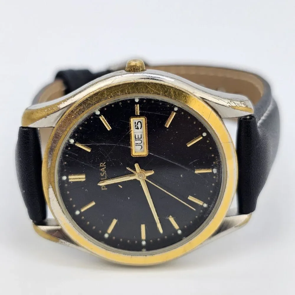 VTG Pulsar Men Watch 38MM Black Dial Dial Day Date New Leather Band New‎ Battery